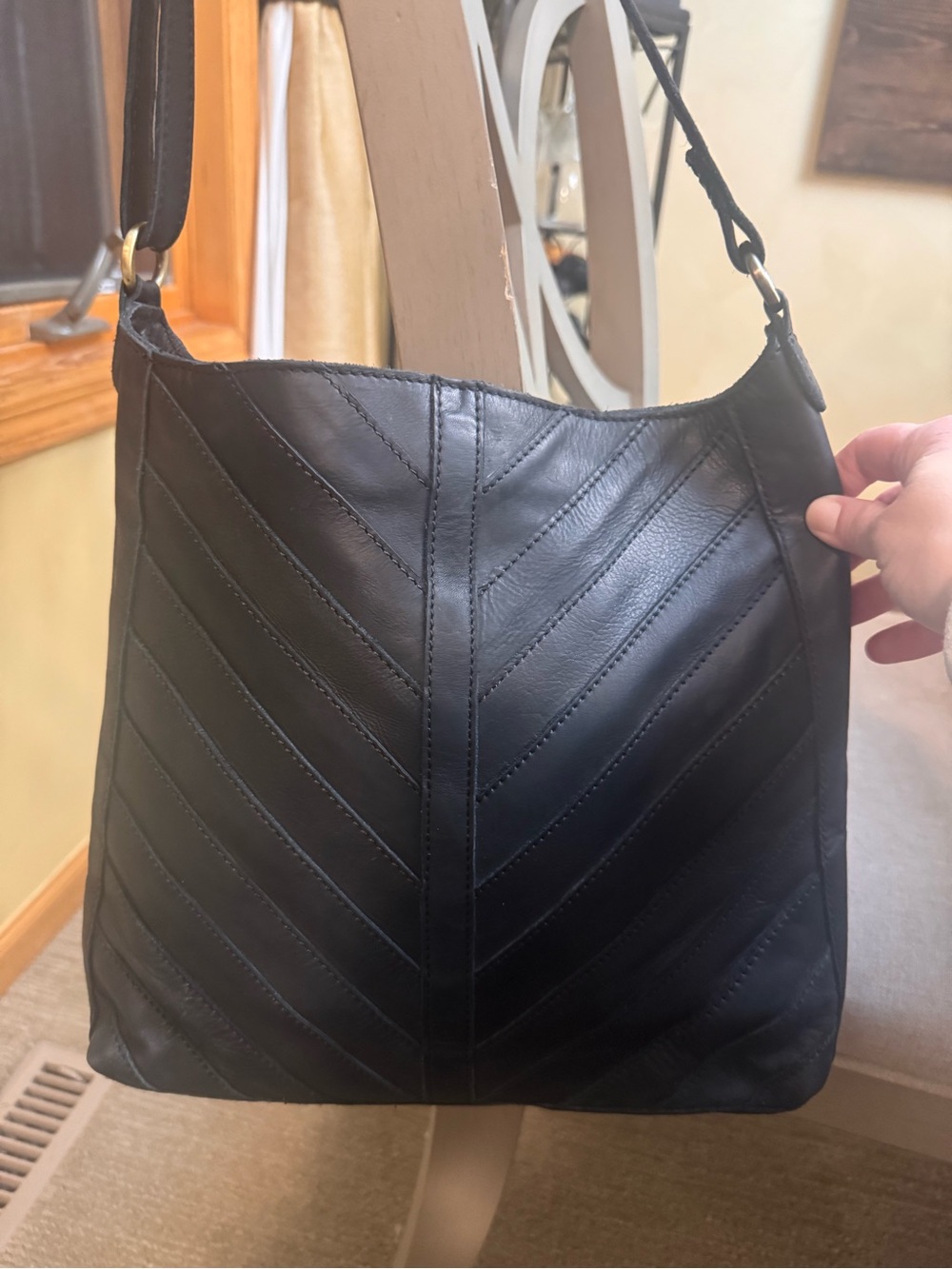 Margot New York Black Chevron Leather Crossbody Bag-EUC